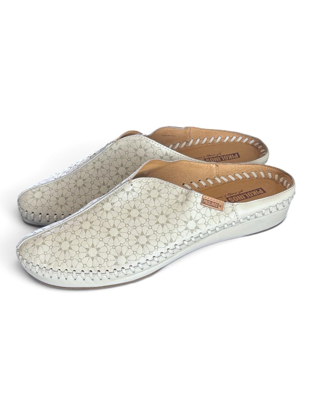 PIKOLINOS Cream Leather Floral Laser-Cut Slip-On Clogs for Women